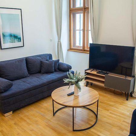 City Centre Apartment With Parking Πράγα Εξωτερικό φωτογραφία