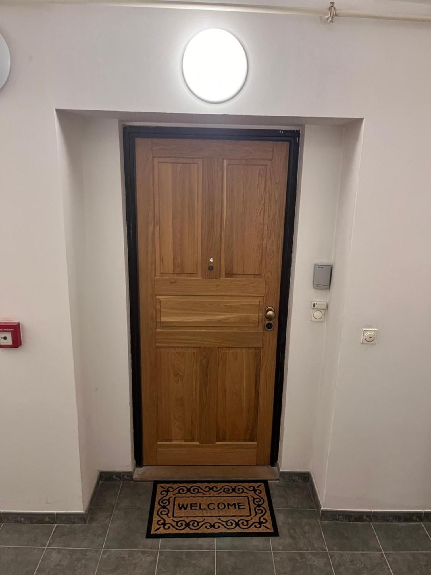 City Centre Apartment With Parking Πράγα Εξωτερικό φωτογραφία
